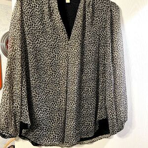 Women’s dress shirt, leopard